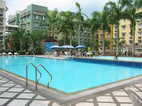Hotel East Ortigas Mansions *